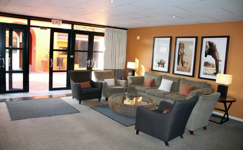 Illovo Hotel