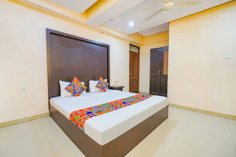 Fabhotel Bns Lodge