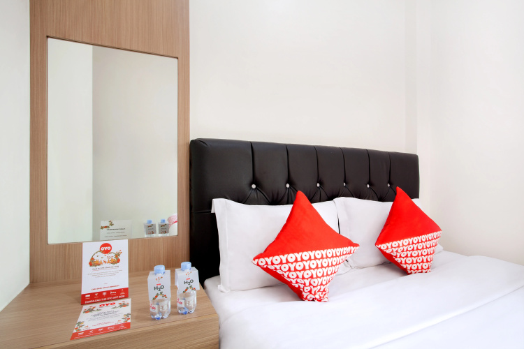 Hotel O Sarkawi Residence