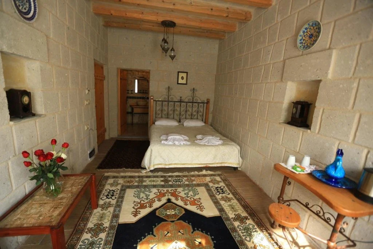 Angel Cave Suite