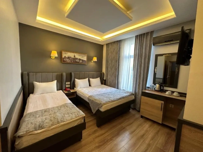 Superior Quadruple room