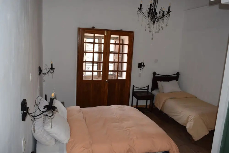 Qorichaska Hostel
