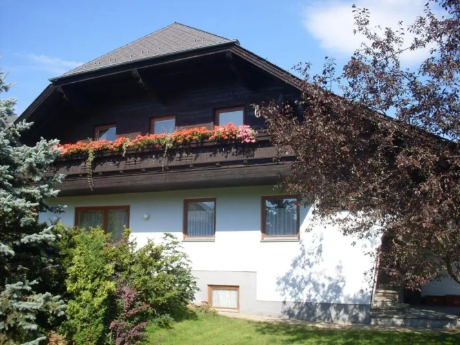 3 Bedrooms Apartment with balcony and with view