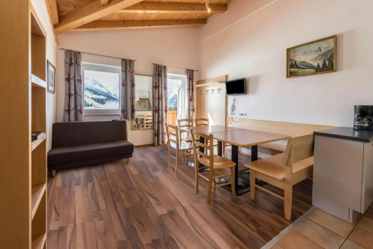 Sommer Chalet Central - Top CC8