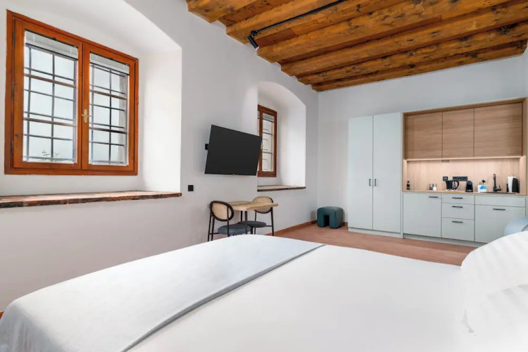 Limehome Krems Undstraße