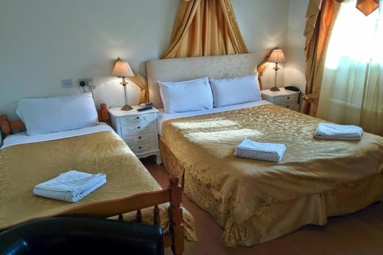 Acorn Guest House