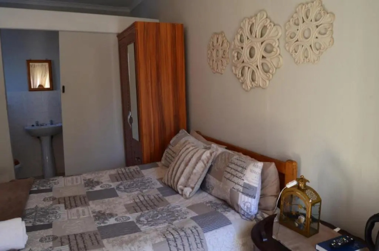 Sondela Bed & Breakfast