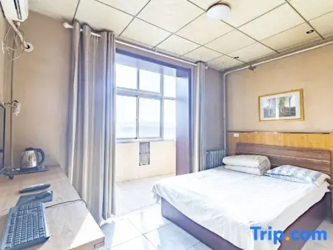 Qingxu Southeast Inn