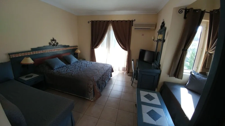 1 Bedroom Standard Triple room
