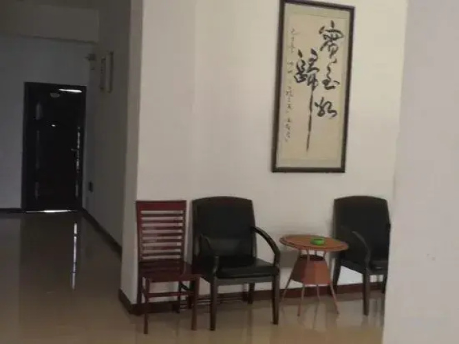 Longkou Junyue Hotel