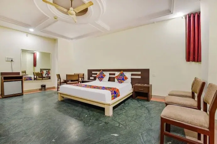 Fabhotel Jaipur Classic
