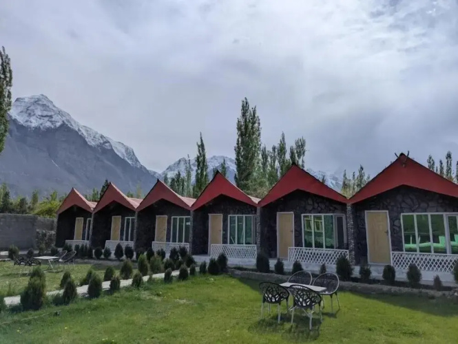 comfort Hotel & Huts
