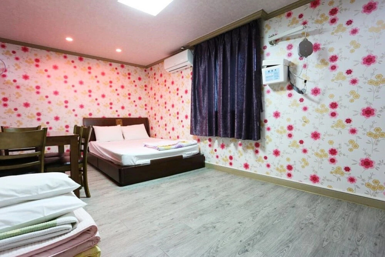Boryeong (Daecheon) Gyeongdong Motel