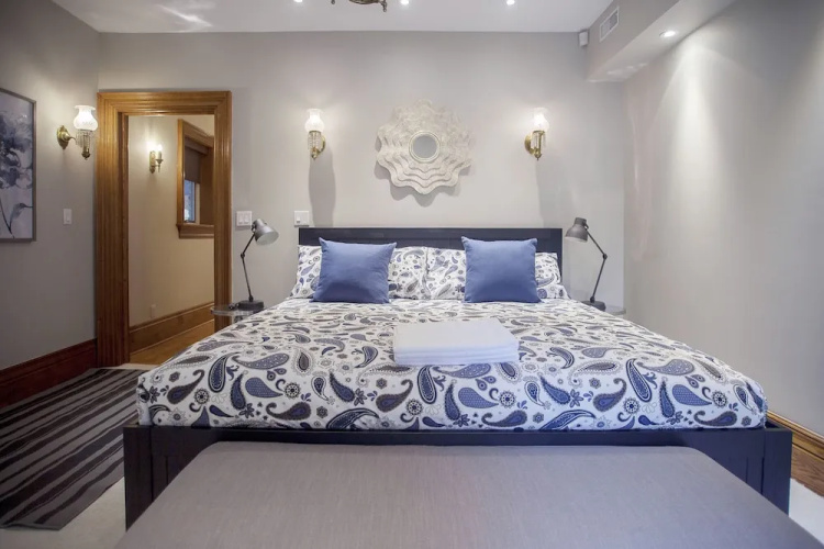 Spectacular 1BR Unit - King Bed