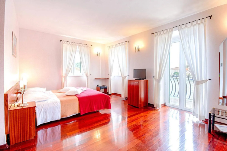 Villa Slika