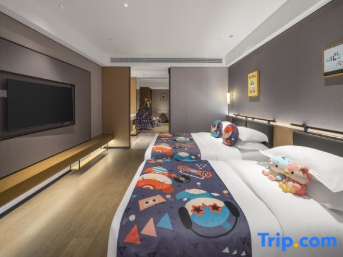 Family Suite with city view