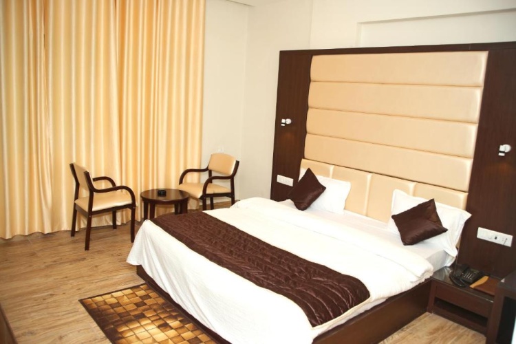 Deluxe Single room
