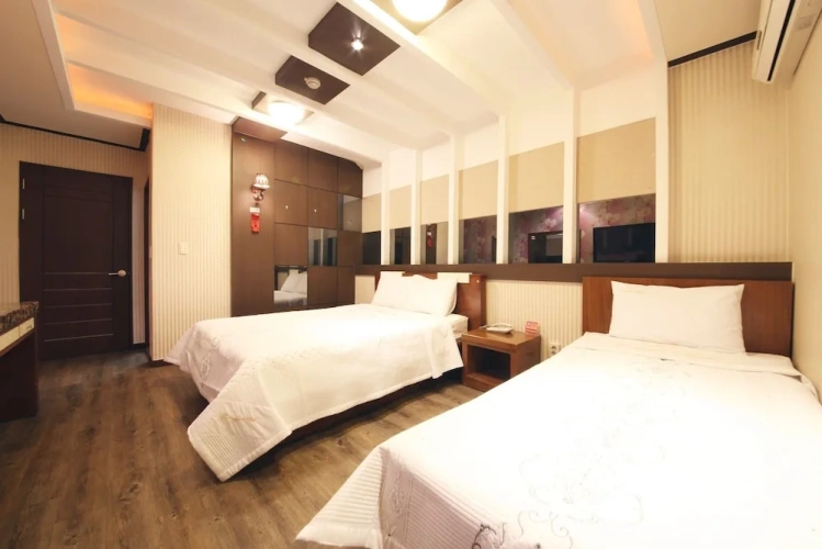 Premium room