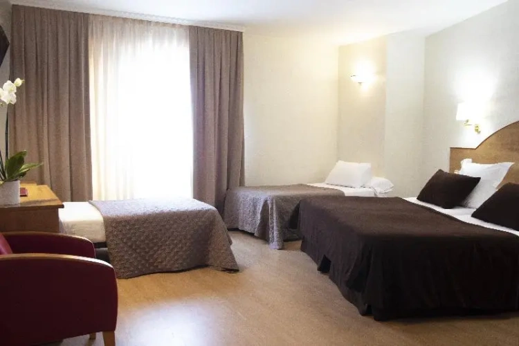 Standard Double room with view