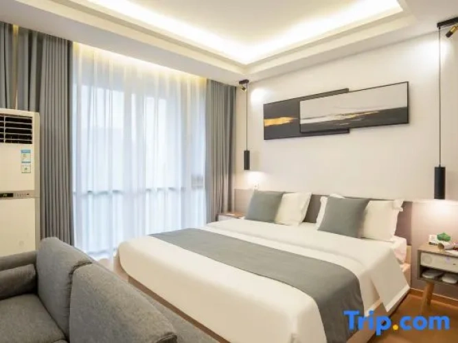 Standard Double room with view