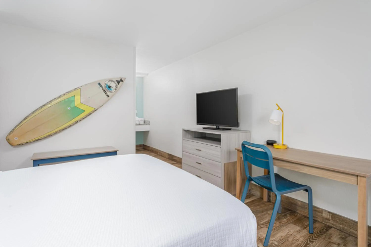 Surf & Sand Hotel