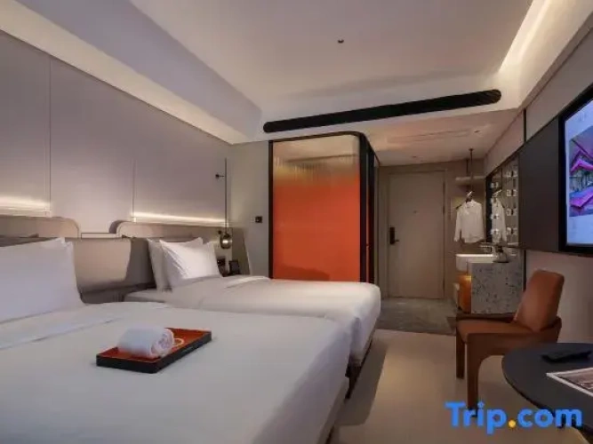Luxury Twin room