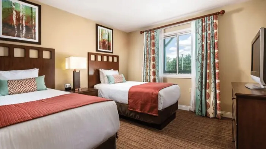 2 Bedrooms Suite