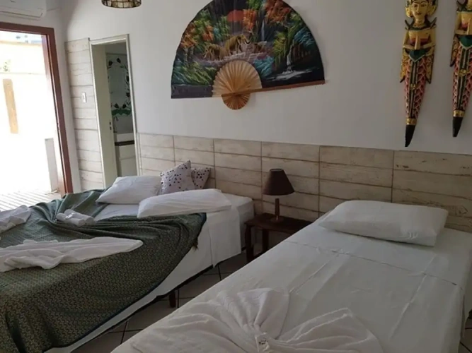 Standard Triple room