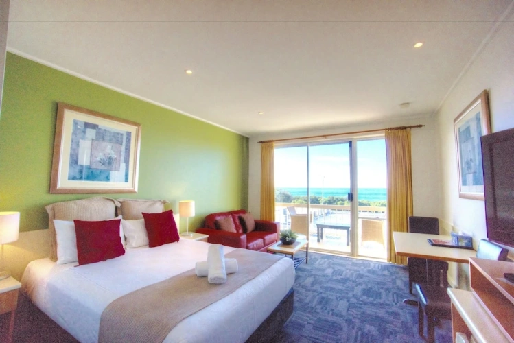 Executive Double room with balcony and with ocean view