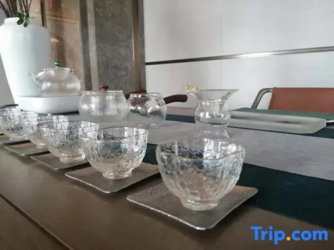 Yihe Hotel