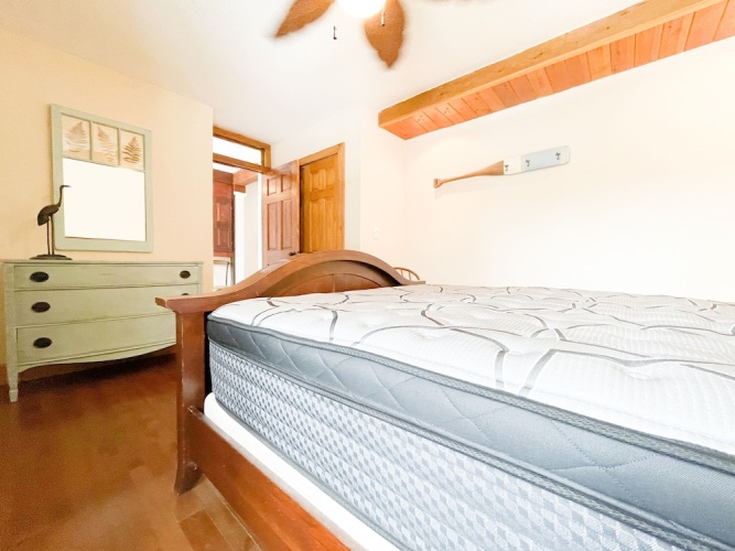 Bobcaygeon Resort - Kawartha Lakes