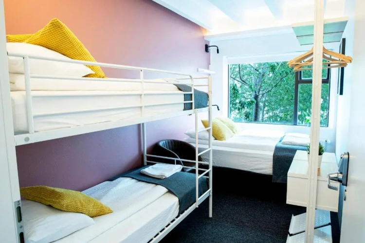 Economy Quadruple room