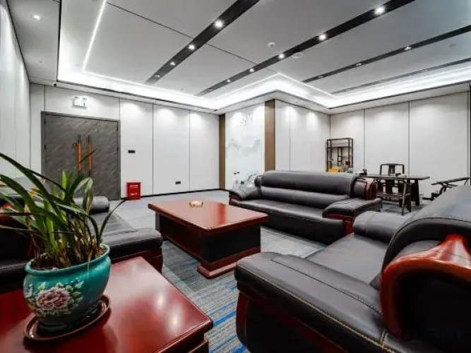 Kyriad Marvelous Hotel
