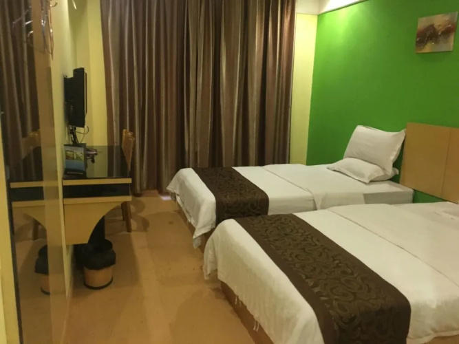Victory hotel