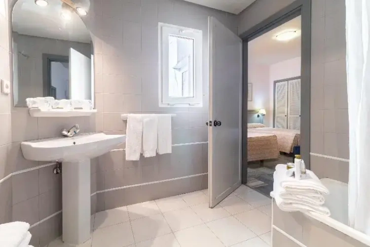 Standard Double room with balcony