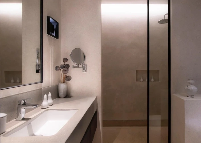 Deluxe Twin room with balcony