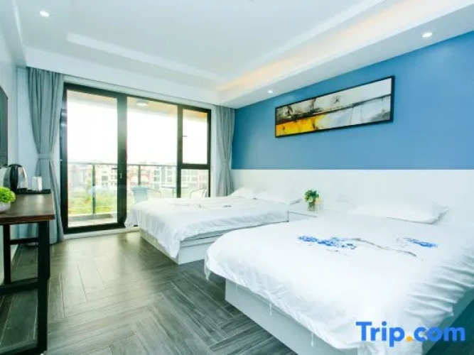 Standard Family room with balcony and with garden view