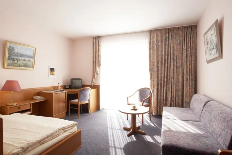 Classic Single room