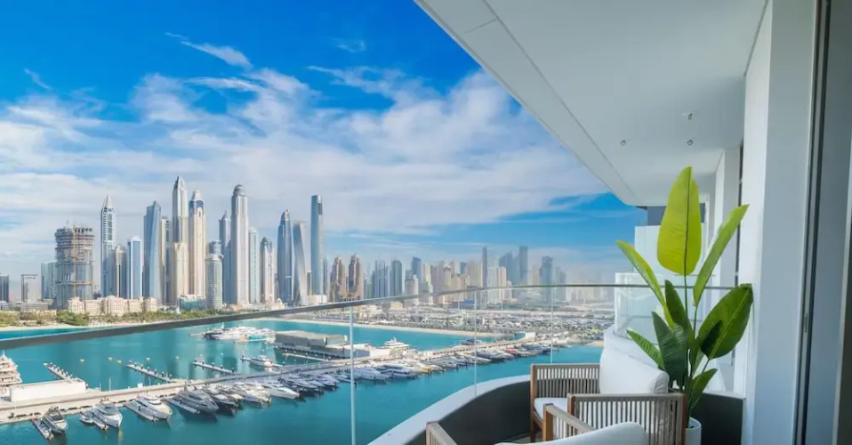 LUX The Palace Beach Suite