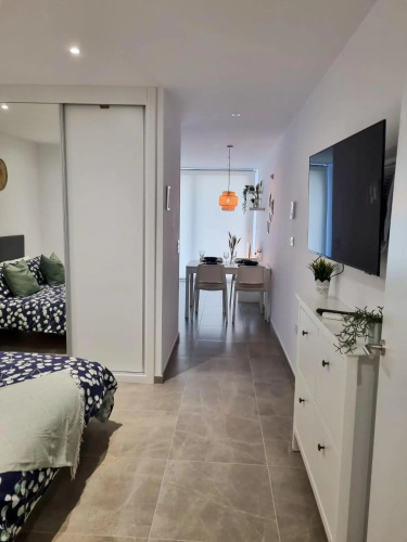 Brand New - Massive Studio - E1 - Self Catering