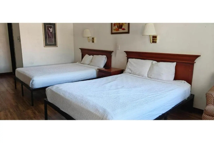 Albuquerque Inn - Albuquerque, NM