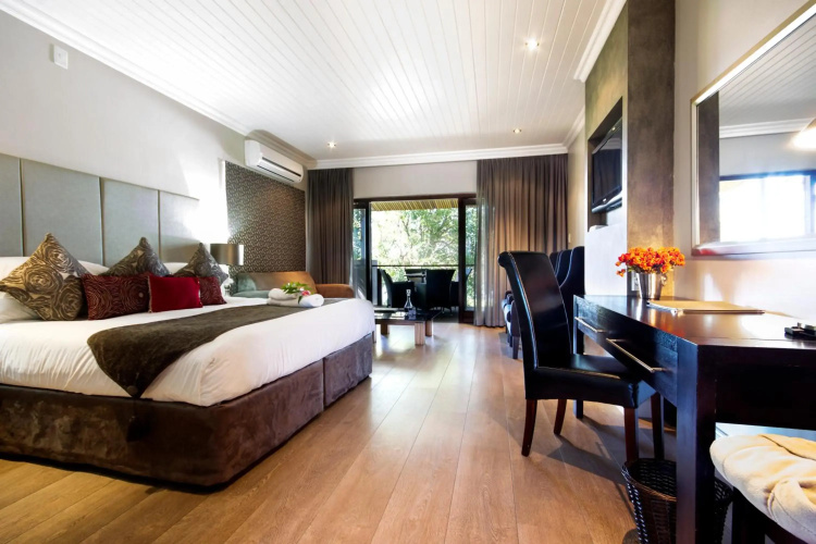 River Place Manor