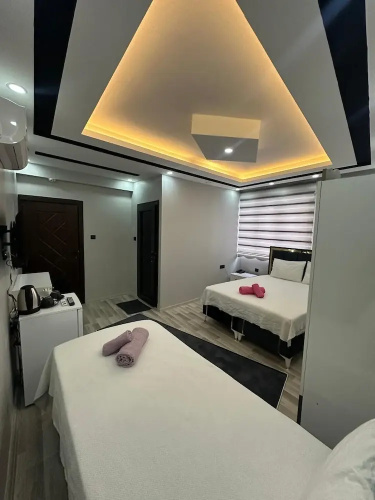 Hotel Sandra