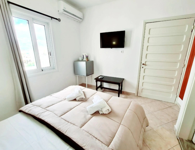 Avra Rooms