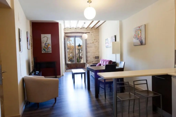 Deluxe Apartment with balcony and with view
