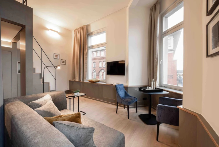 OBERDECK Studio Apartment House