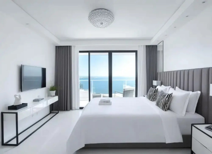 Luxury Oceanfront Villa in Arona