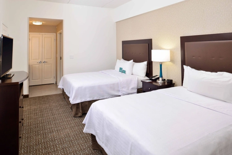 2 Bedrooms Suite