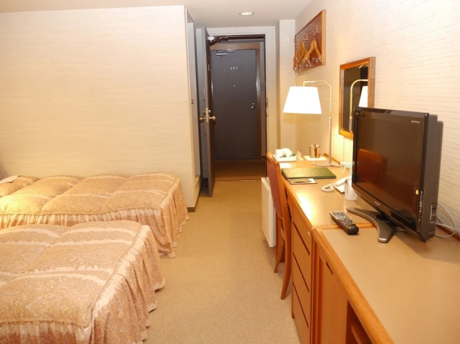 Standard Triple room with balcony