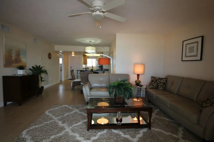 Carlos Pointe Unit 531 by RedAwning